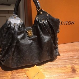 Louis Vuitton Large Mahina Black Leather Handbag